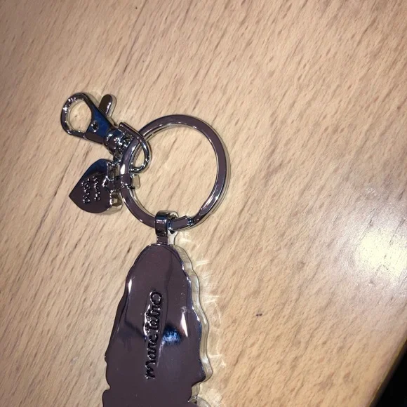 Marc Tetro Basset Hound Dog Keychain Bag Charm with Red Heart Charm - NWOT - Picture 6 of 6